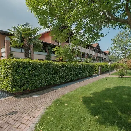 House And - 2 Sirmione